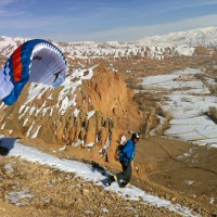 01 200x200 Fly the Bamiyan Buddha´s   Afghanistan Speedriding